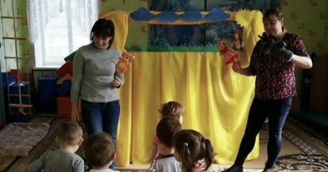 Ukraine blames separatists for school shelling