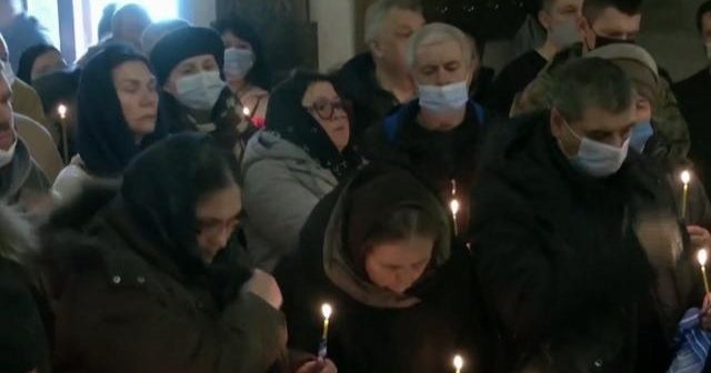 Attacks escalate on front lines in Eastern Ukraine