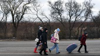 More than 200,000 Ukrainians flee to Poland to escape Putin's attack 