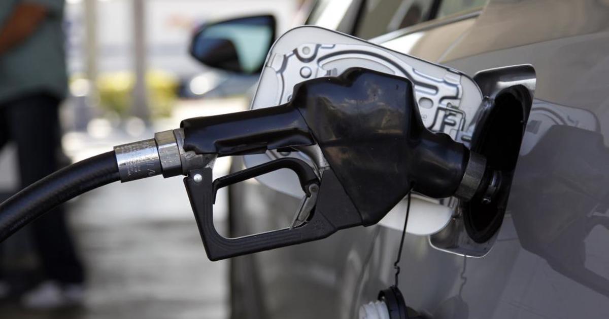 Americans should get ready for $5 a gallon gas, analyst warns
