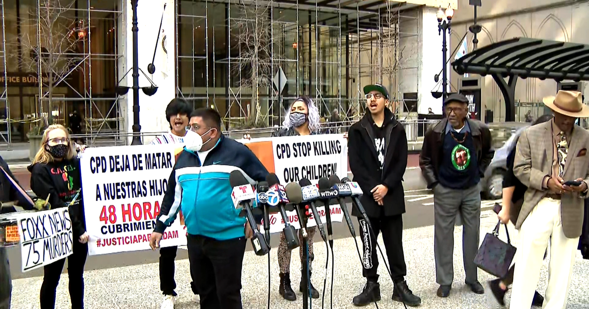 CHICAGO (CBS) — Cook County State’s Attorney Kim Foxx announced