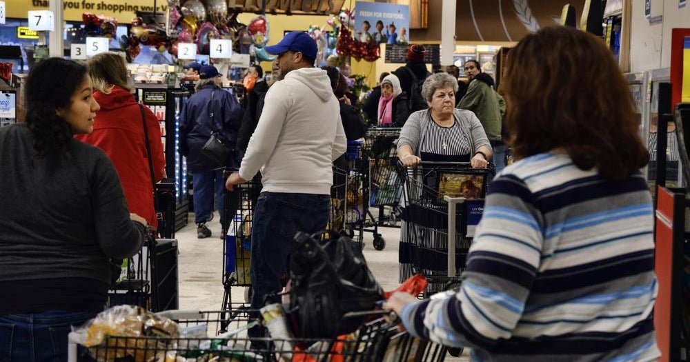 47,000 California grocery workers authorize possible strike - Vimarsana News