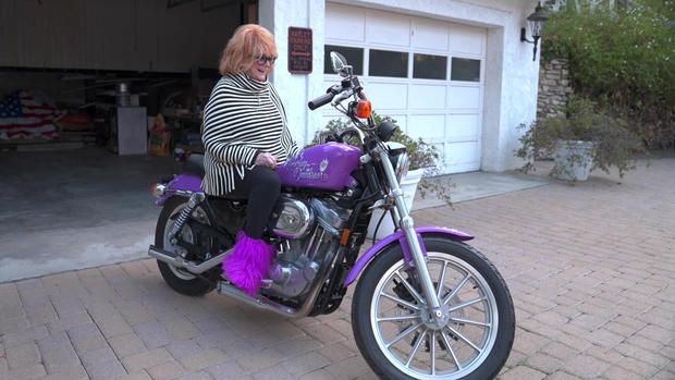 ann-margret-motorcycle.jpg 