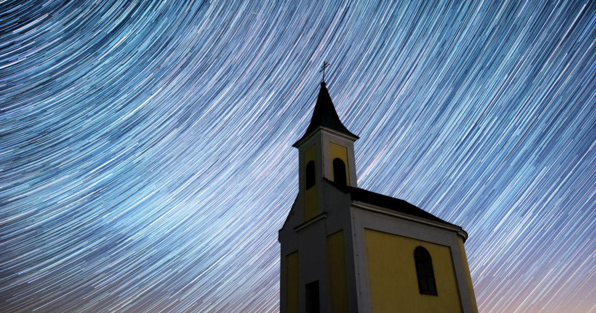 The Lyrid meteor shower peaks April 21-22 — just in time for Earth Day. Here's how to watch.