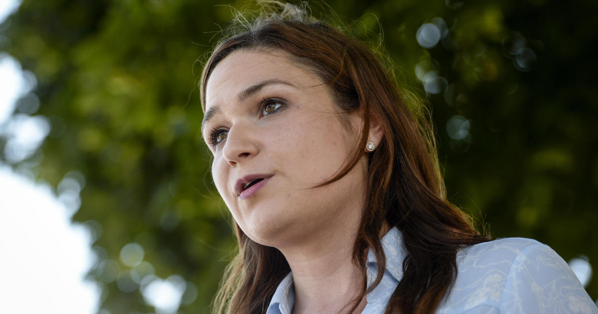 Democrat Abby Finkenauer to remain on ballot for U.S. Senate in Iowa