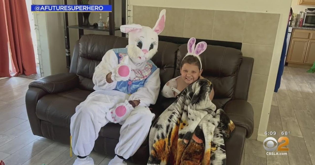 9-year-old girl wounded in Victorville mall shooting visited by Easter Bunny - Vimarsana News