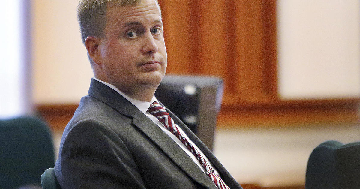 Former Idaho lawmaker Aaron von Ehlinger found guilty of raping intern – CBS News