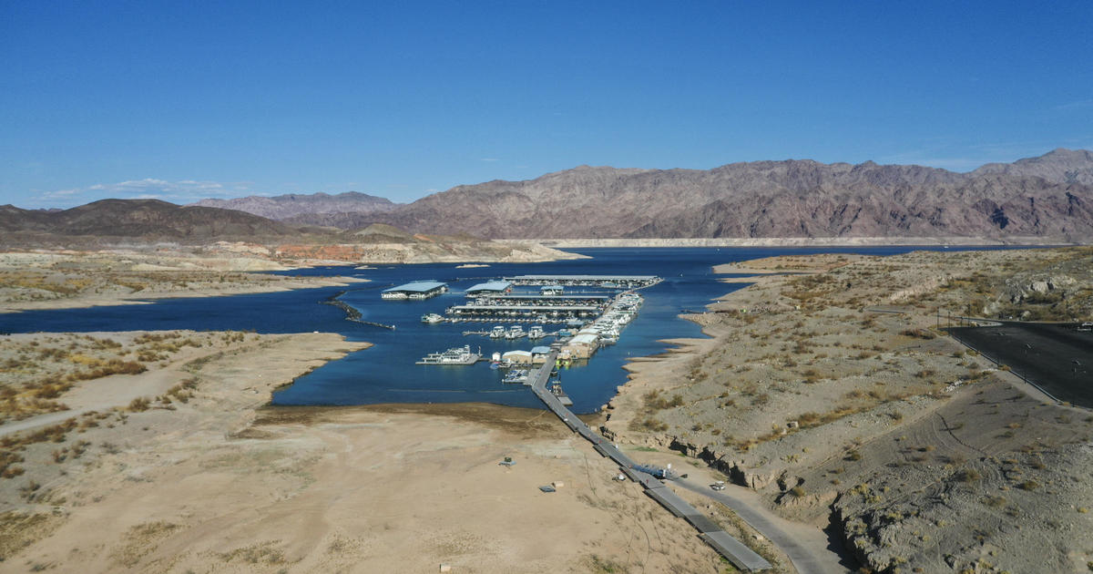 Human skeletal remains found at drought-stricken Lake Mead days after body discovered in barrel – CBS News