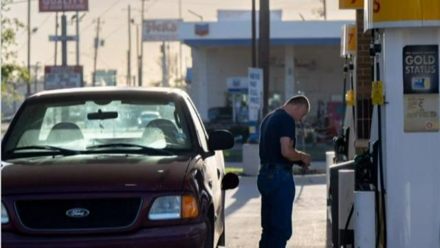 cbsn-fusion-moneywatch-gas-prices-soar-to-new-record-highs-thumbnail-1002133-640x360.jpg 