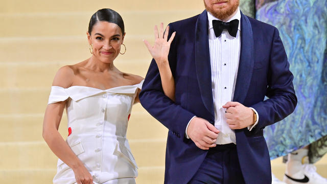 The 2021 Met Gala Celebrating In America: A Lexicon Of Fashion - Street Sightings 