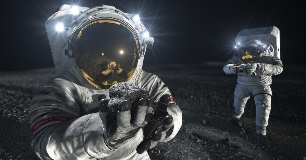 NASA awards contracts for new space and moon suits thumbnail