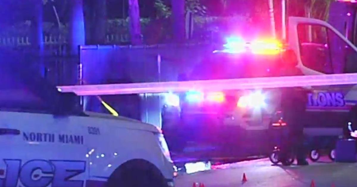 Police investigate fatal double shooting in NE Miami